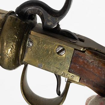 Slaglåsrevolver, svensk, Anders Gustafsson (1835-1924 Ödesstugu).