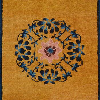 MATTA, old Kina, ca 177,5 x 92,5 cm.