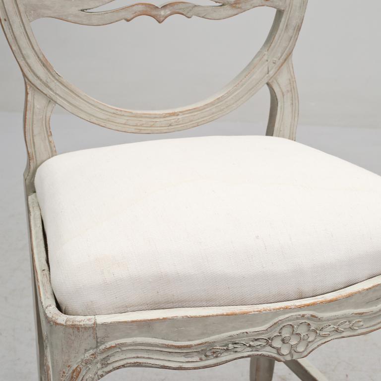 STOLAR, ett par, s k skrattstolar, gustavianska, sent 1700-/tidigt 1800-tal.