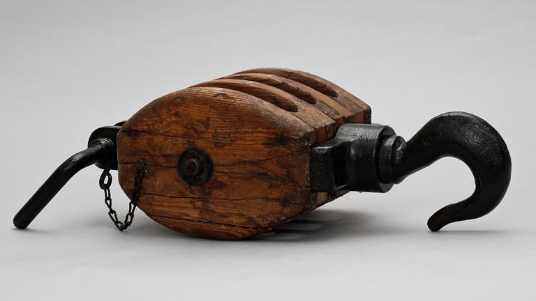 BLOCK, 2 st, 1900-talets första hälft.