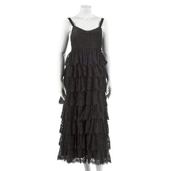 559. DOLCE & GABBANA, black lace dress.