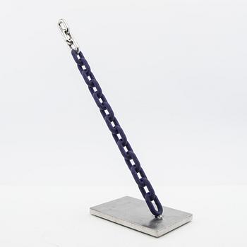 Oscar Reutersvärd, rostfritt stål.