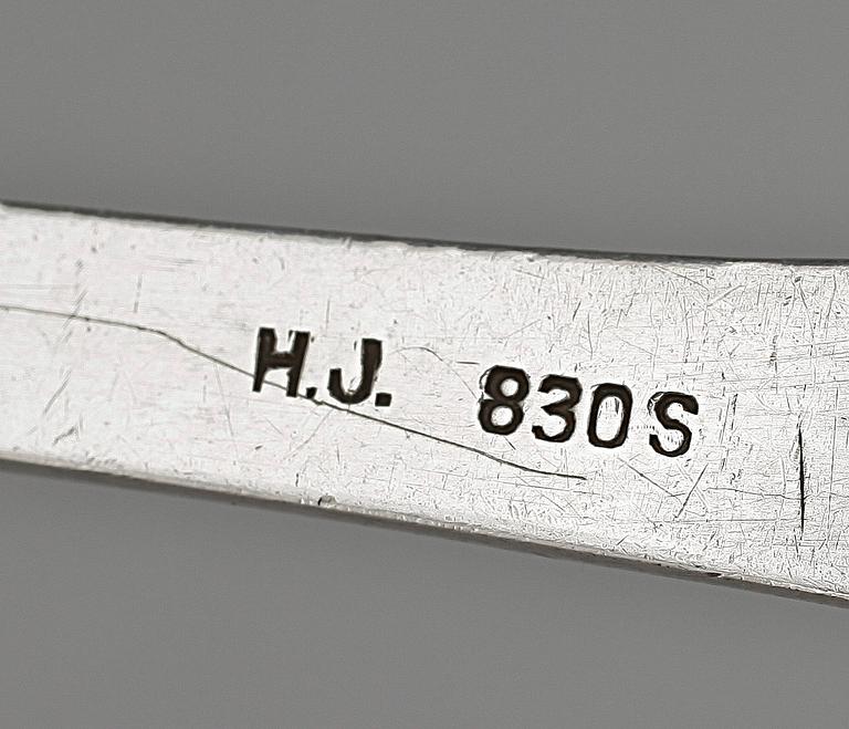 PARTI SILVER, 27 delar, olika mästare och år bla 1879. Totalvikt ca 500 gr.