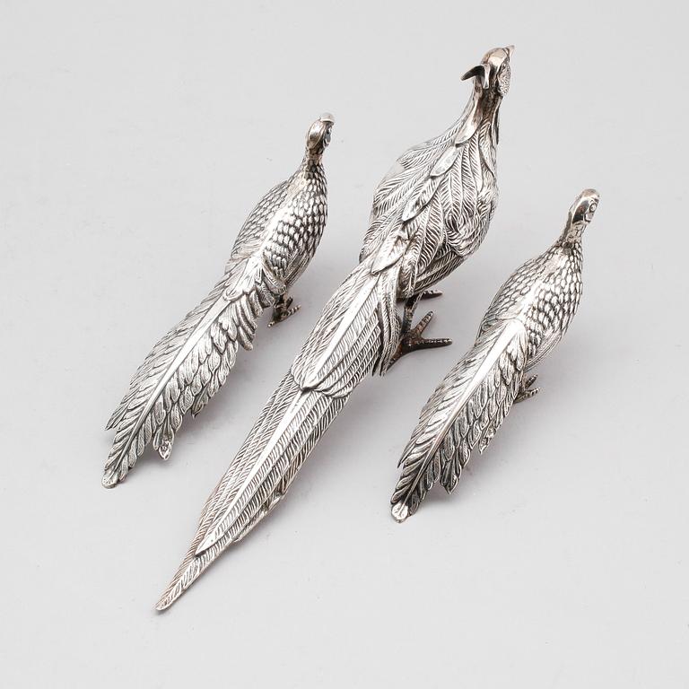 FIGURER, 3 st, silver, 1900-talets första hälft. Vikt ca 121 gram.