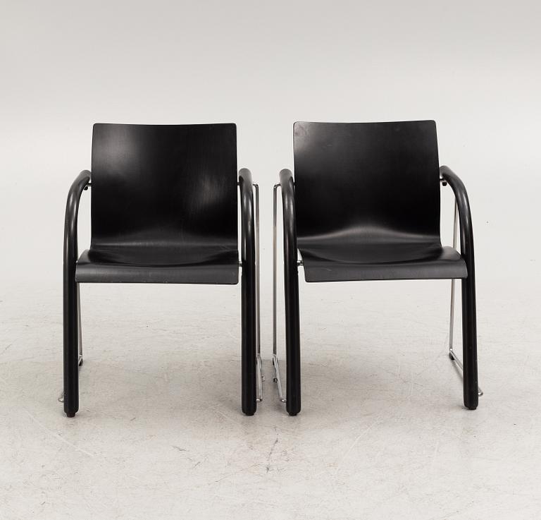 Ett par stolar samt sidobord, modell "S320" ,Wulf Schneider & Ulrich Böhme, Thonet, 1980-tal.