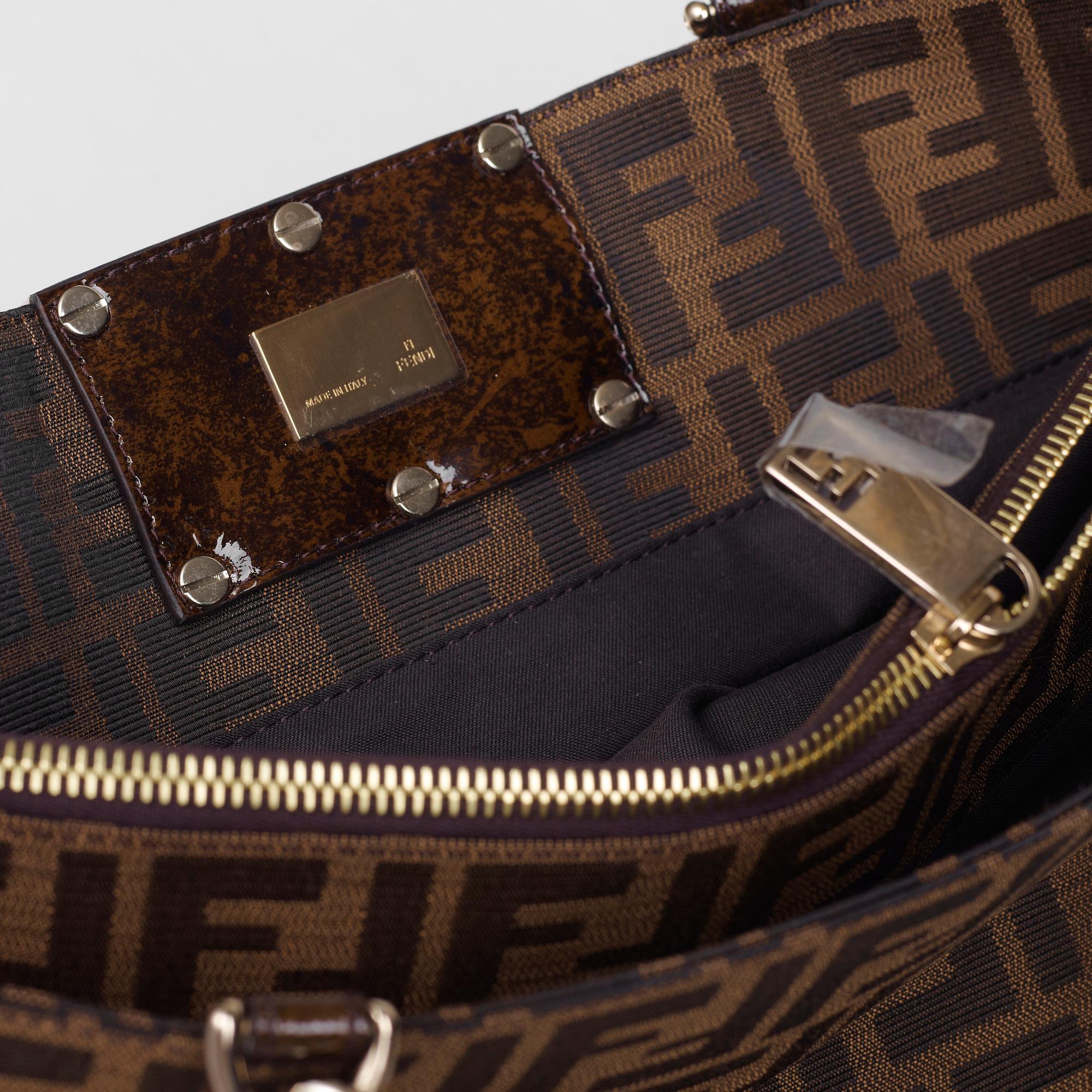 VÄSKA, "Large Zucca Mia", Fendi.