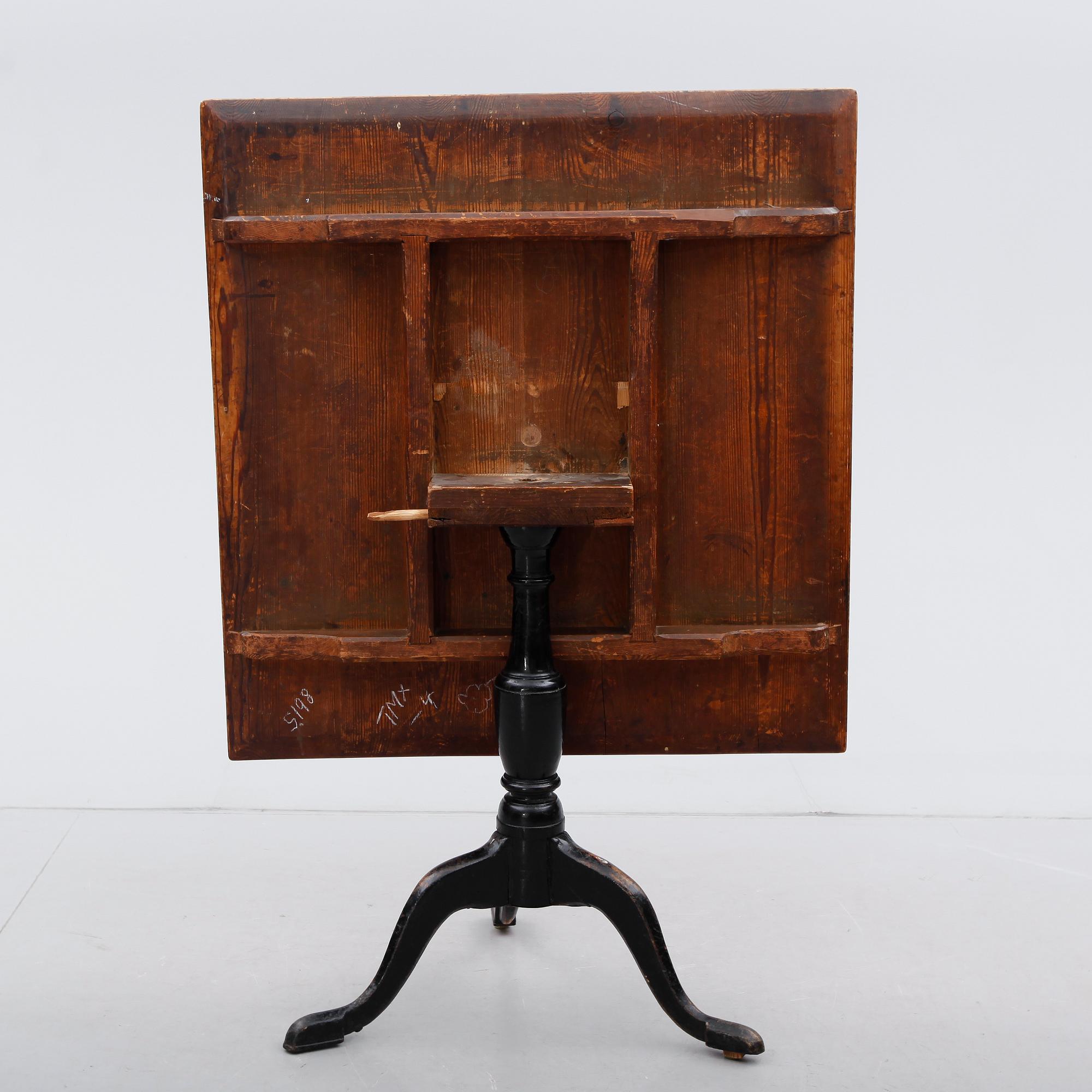 FÄLLBORD, 1800-talets första hälft.