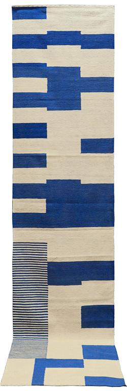 Gallerimatta, orientalisk slätväv, ca 385 x 84 cm.