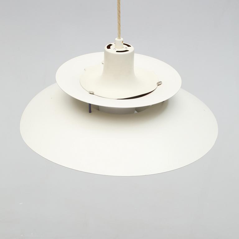 TAKLAMPA, "PH-lampa", Poul Henningsen, Louis Poulsen, 1900-talets fjärde kvartal, höjd ca 30 cm.