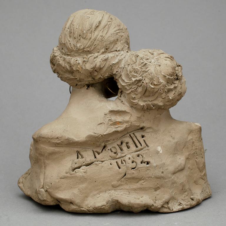 ALLESANDRO MORETTI, skulptur, lergods, signerad och daterad 1932.