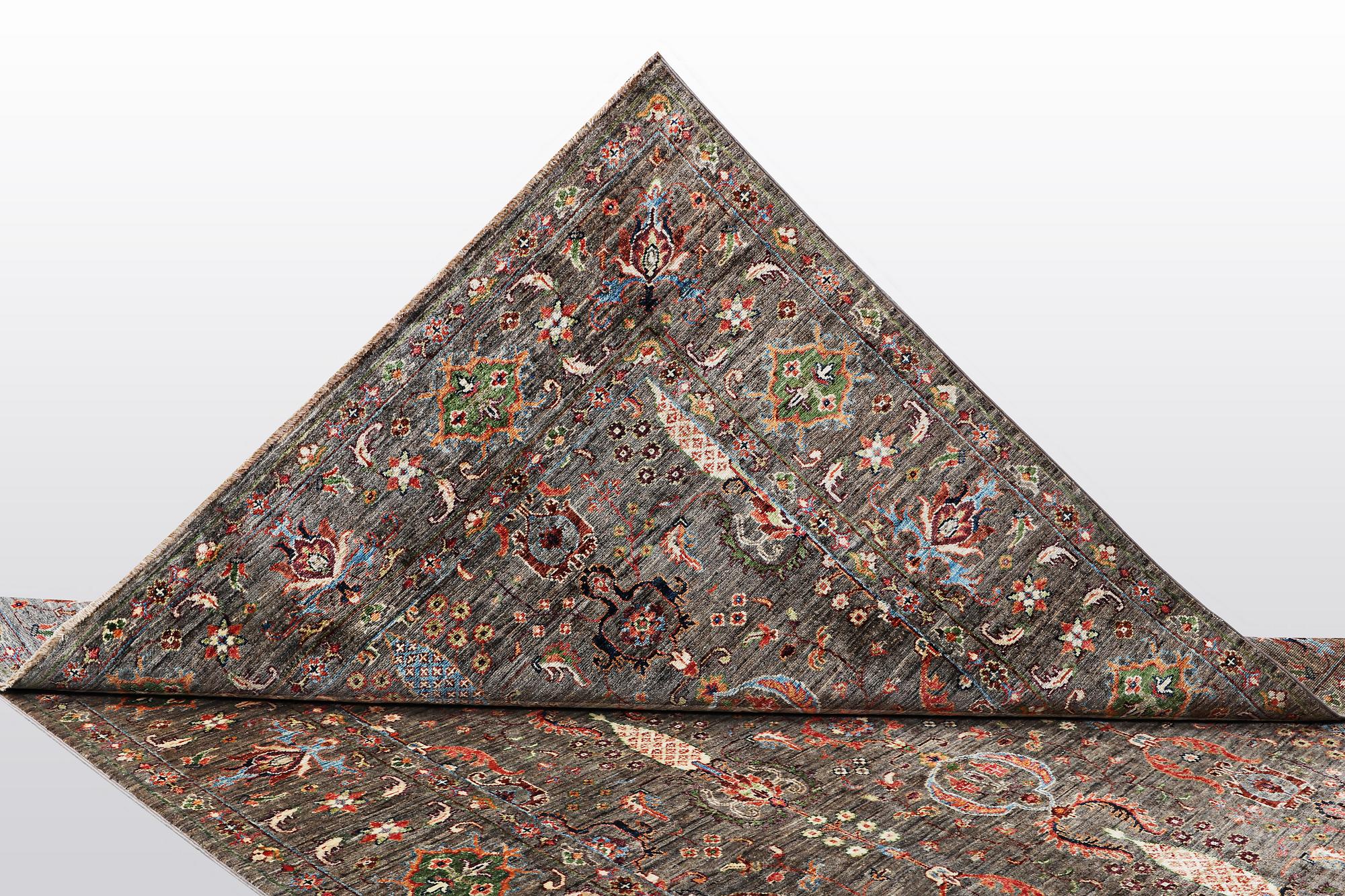 A rug, Zieglar design, ca 244 x 180 cm.