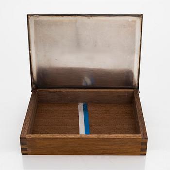 Tapio Wirkkala, a silver lidded wooden box, Kultakeskus, Hämeenlinna 1983.