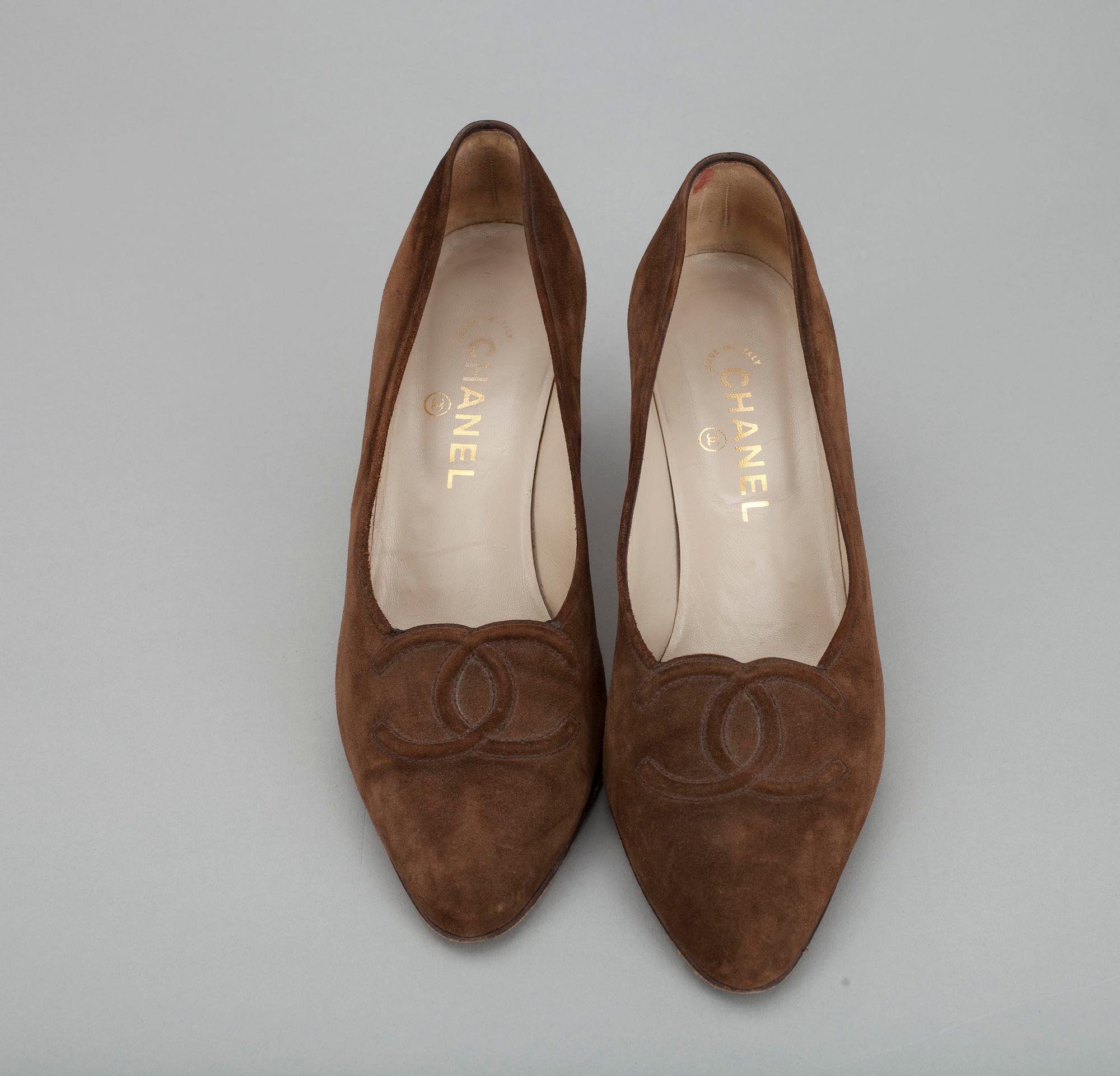 SKOR, pumps, Chanel.