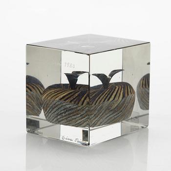 Oiva Toikka, vuosikuutio, signeerattu Oiva Toikka, Nuutajärvi 1980, numeroitu 716/1000.