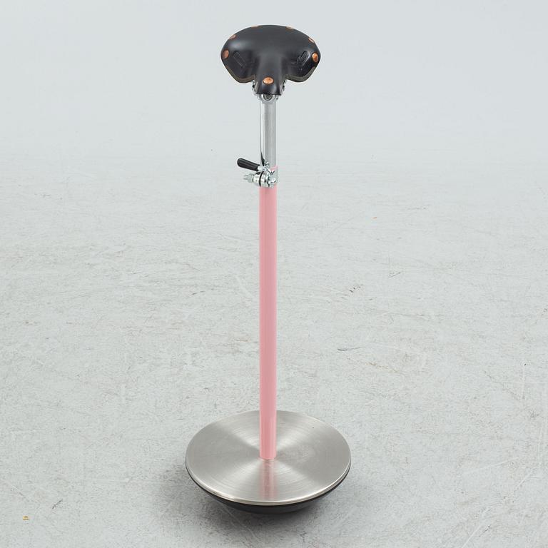 Achille & Pier Giacomo Castiglioni, pall, "Sella".