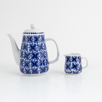Marianne Westman, a 30-piece porcelain coffee service, "Mon Amie", Rörstrand, Sweden.