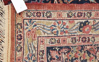 SEMI-ANTIQUE SAROUK. 344,5 x 277 cm.