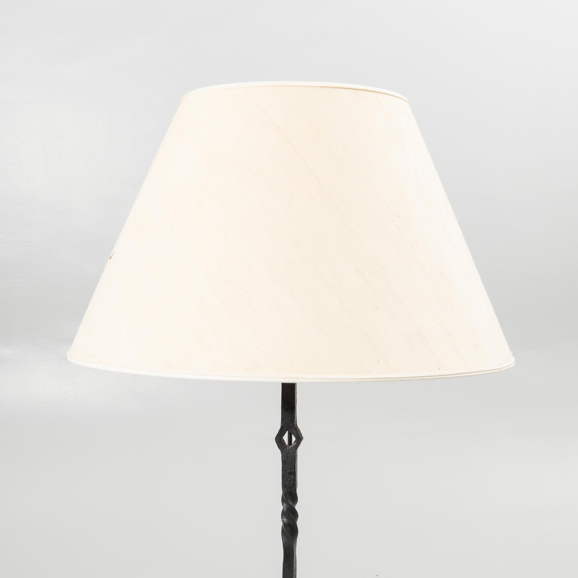 Golvlampa, 1900-tal.