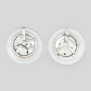 Gunnel Nyman, Two mid-20th century pendant '80115' /  H2-70, light for Idman.