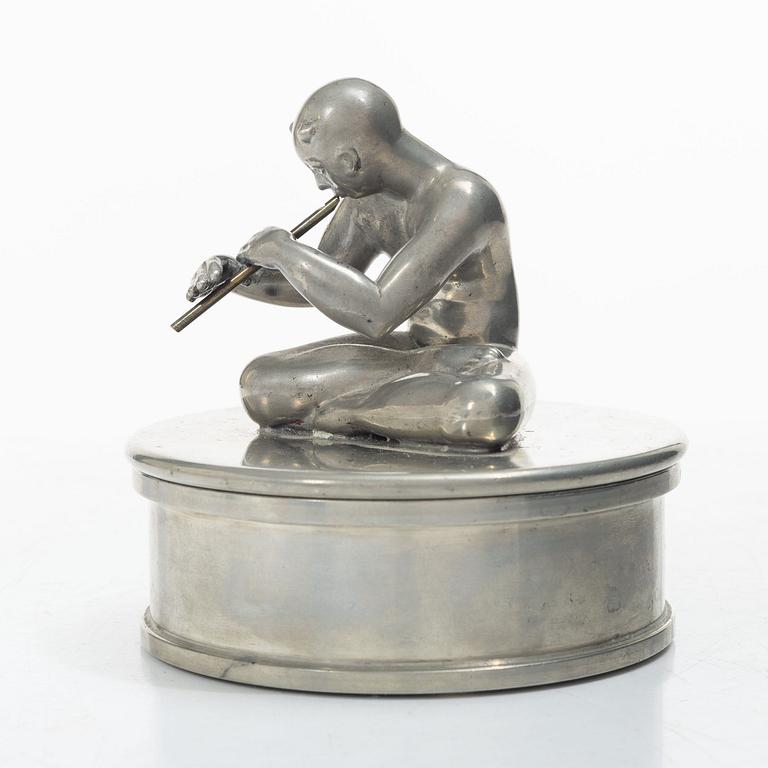 Nils Fougstedt, a pewter and brass lidded jar, Firma Svenskt Tenn, 1949, the jar with model nr A31.