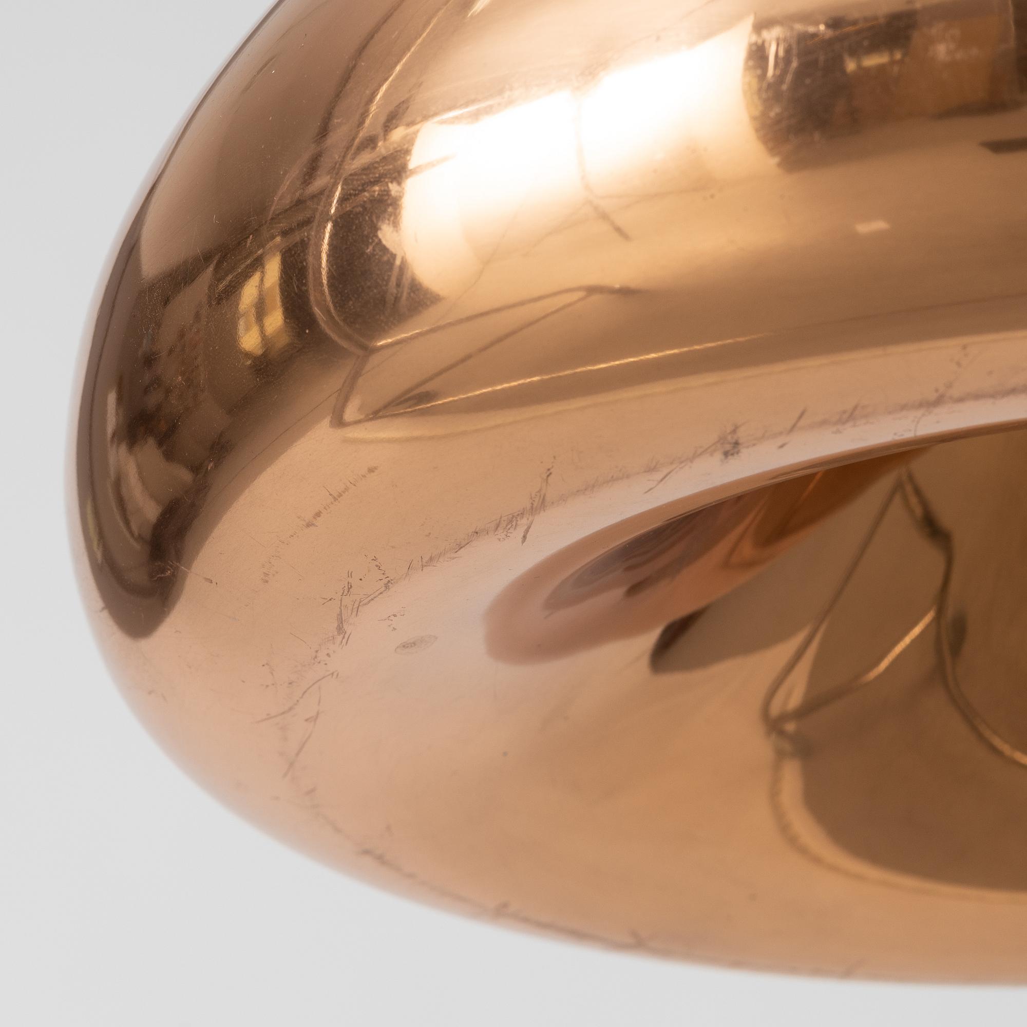Tom Dixon, a 'Bell' ceiling lamp.