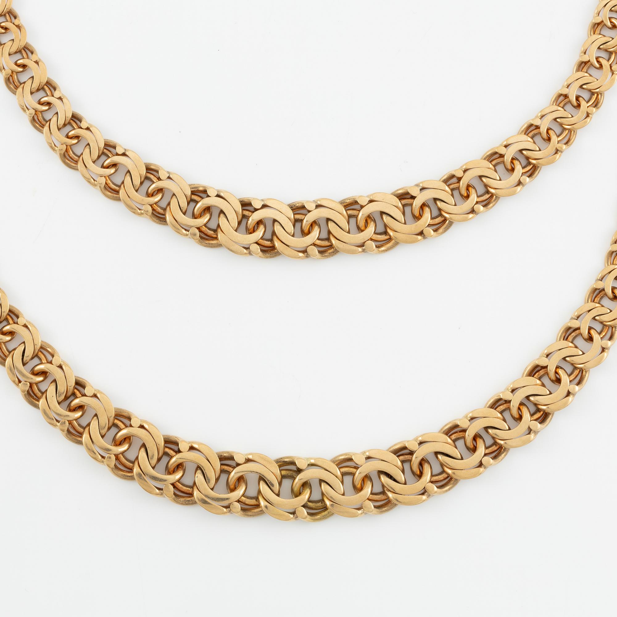 Necklace, 18K gold.
