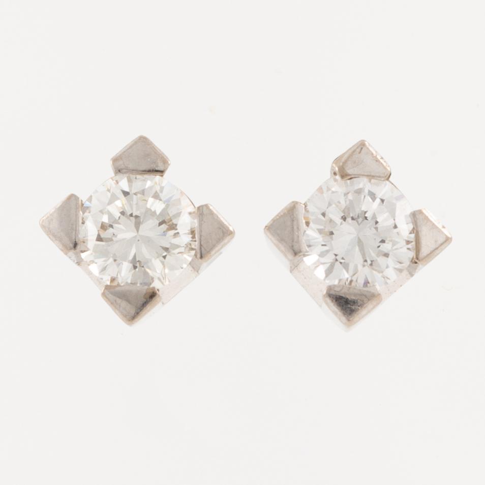 Earrings, a pair, 18K white gold with brilliant-cut diamonds.