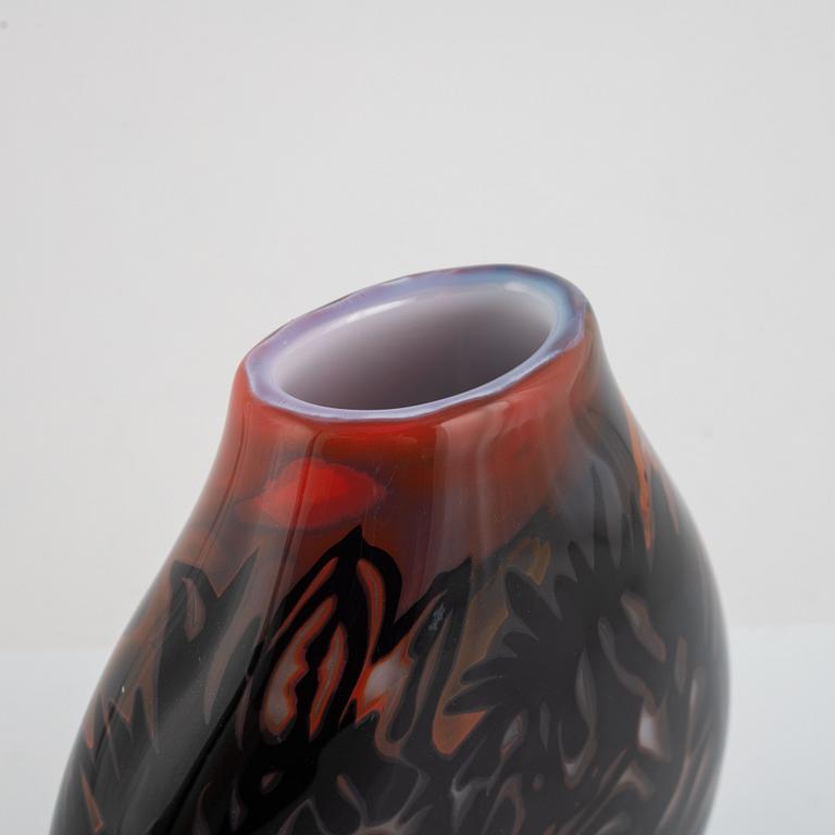 Robert Oldergaarden, a unique 'graal' vase, Oldergaard Glashytta.