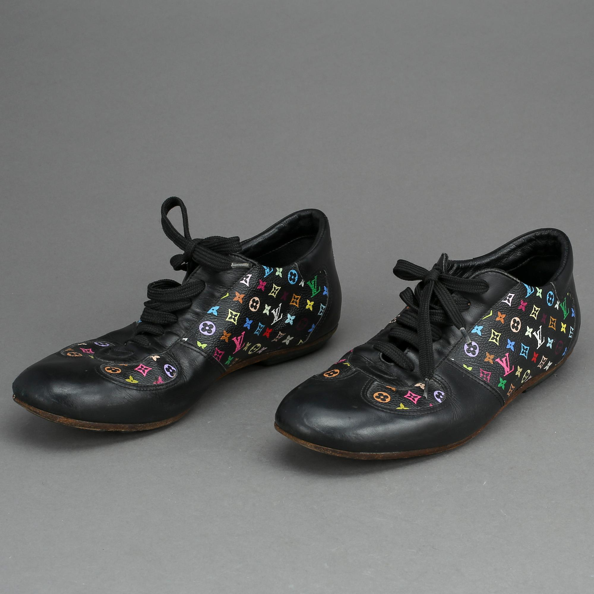 SKOR, Louis Vuitton.