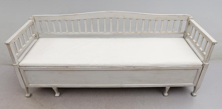 SOFFA, 1900-talets första hälft.