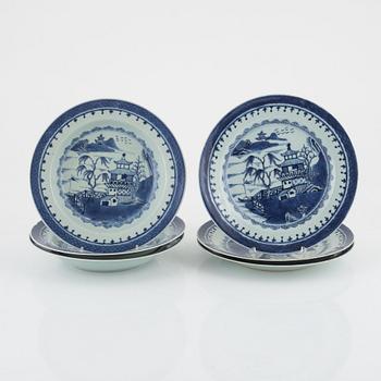 Tallrikar, 12 st, porslin, kina, Jiaqing (1796-1820).