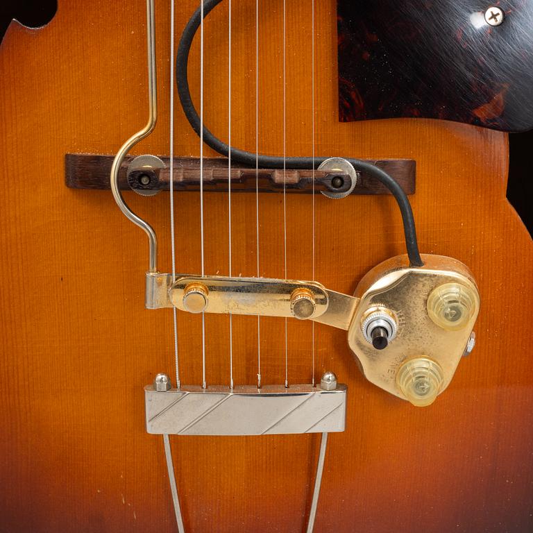 Gibson, "Wartime Special", semi-acoustic guitar, 1941, USA.