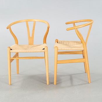 HANS J WEGNER, karmstolar, 4 st, "Y-stolen", Carl Hansen & Søn, Danmark, 2000-tal.