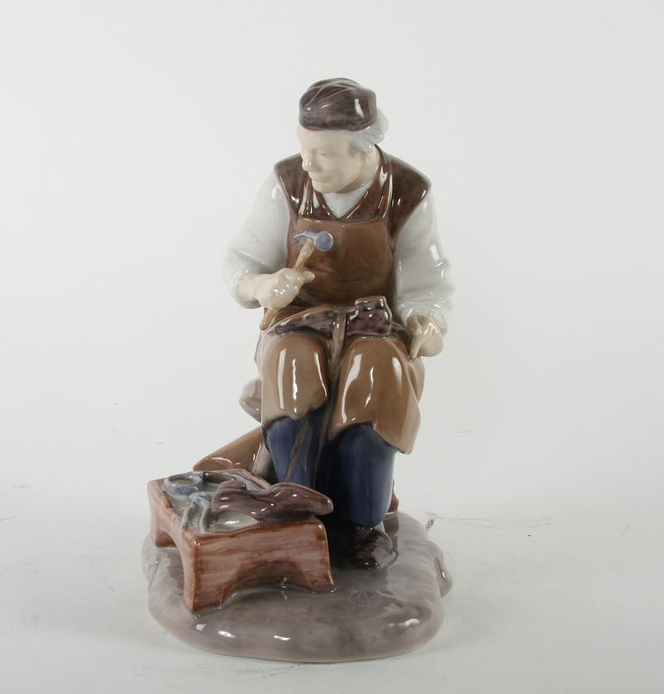 FIGURIN, porslin, Bing & Gröndal.