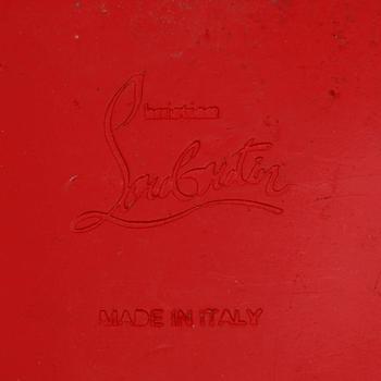 CHRISTIAN LOUBOUTIN, ett par loafers, "Intern". Storlek 36,5.