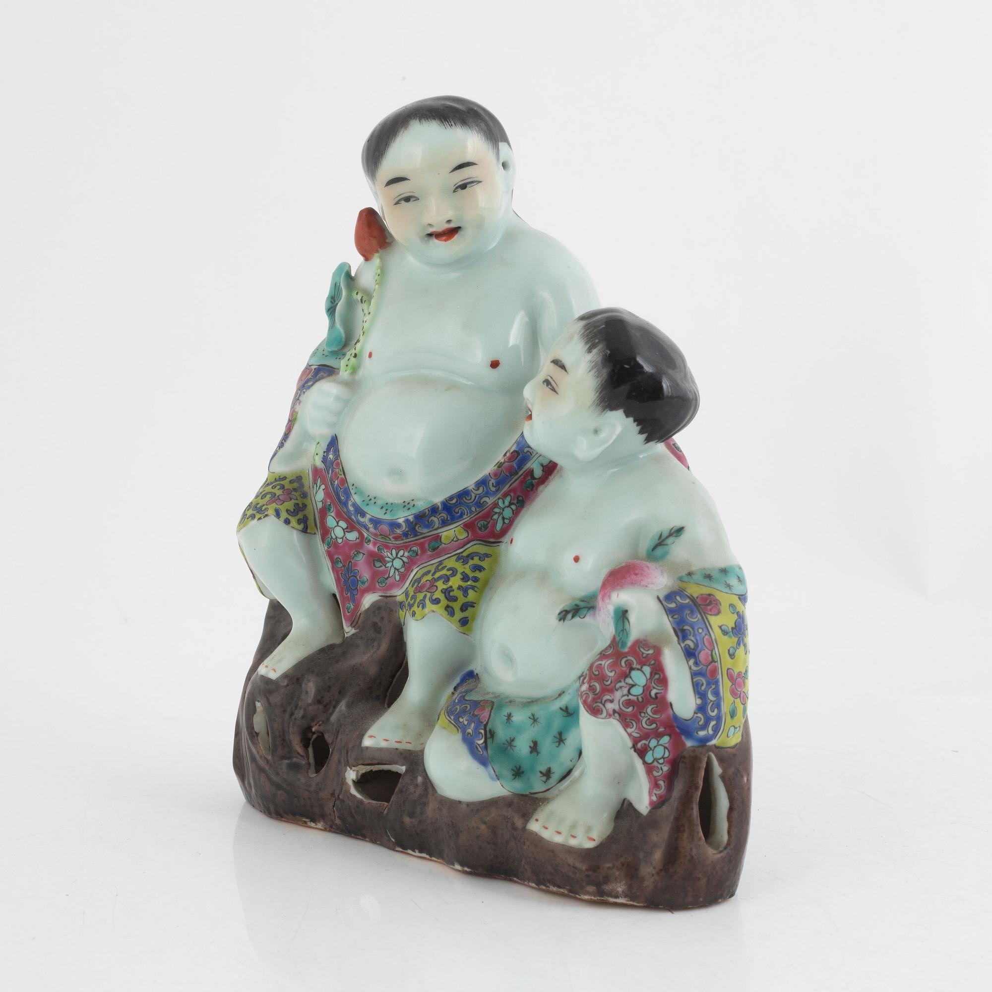 Figurine, porcelain, China, 20th century.