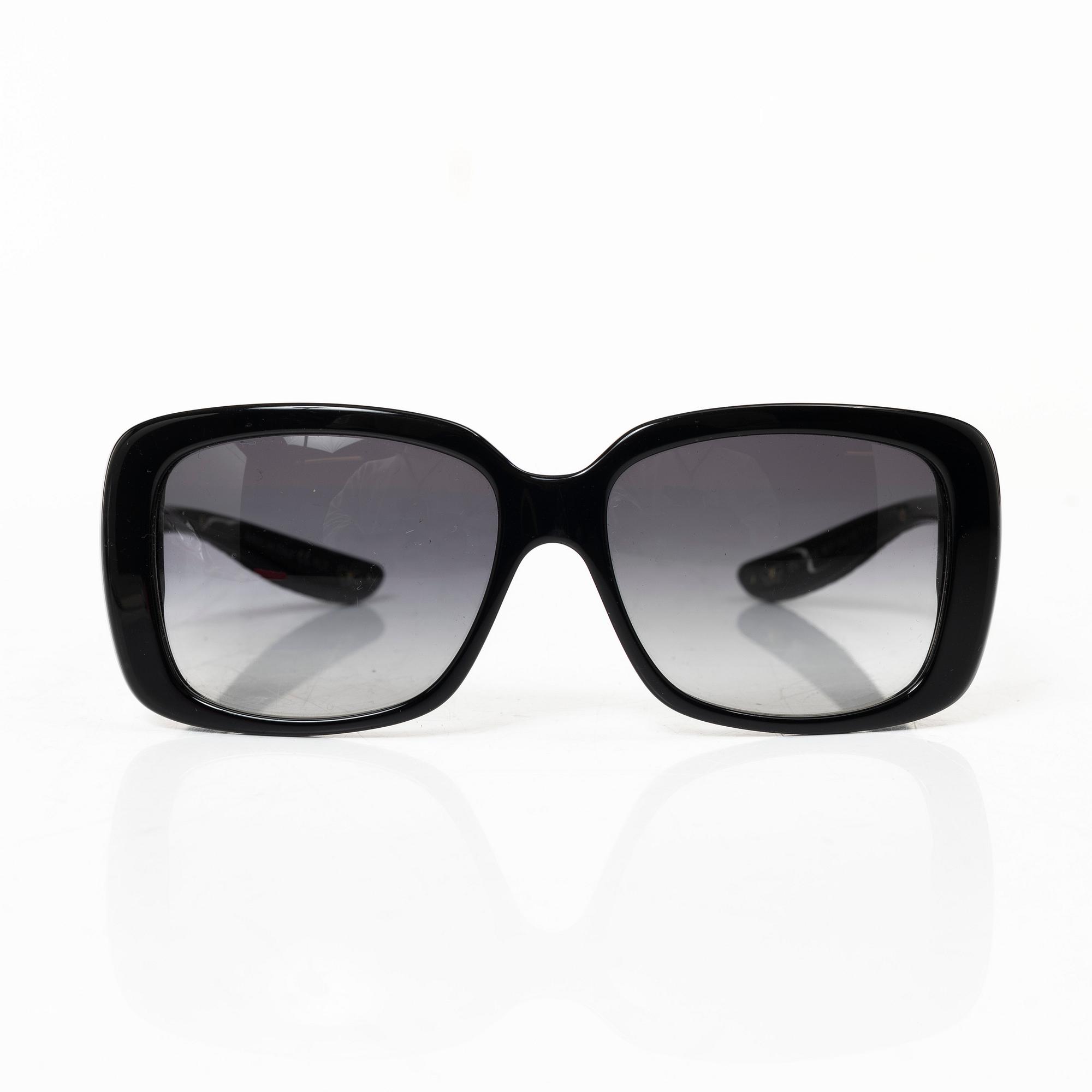 Bottega Veneta, solglasögon.