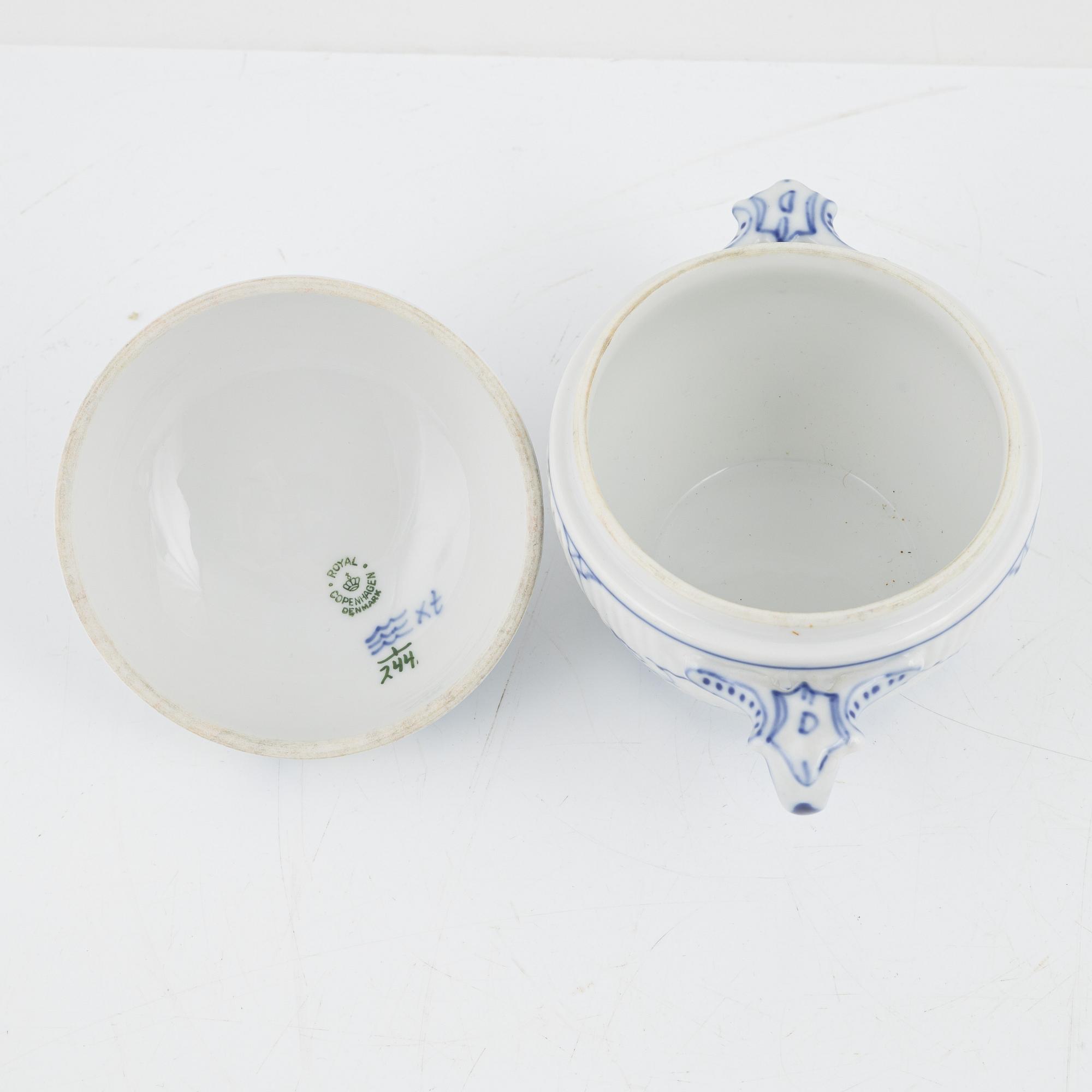 Royal Copenhagen, a 'Musselmalet' porcelain dinner service, Royal Copenhagen, Denmark.