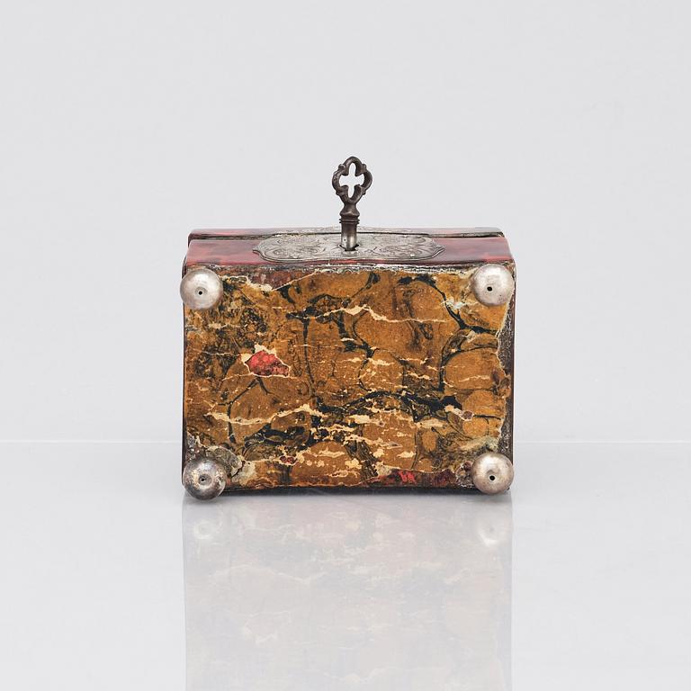 A Baroque tortoise-shell box, first part of the 18th century.