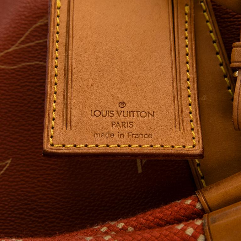 Louis Vuitton, a 'LV America's Cup Canvas Boston Bag' bag.