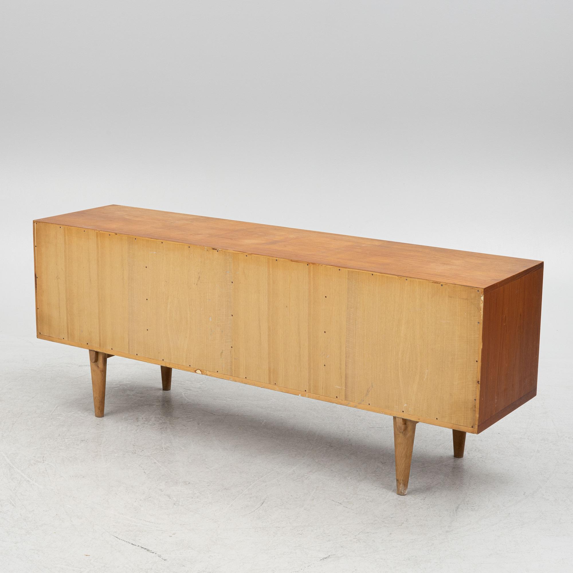 Hans Wegner, sideboard, "RY-26", Ry Møbler, Danmark, 1950-60-tal.