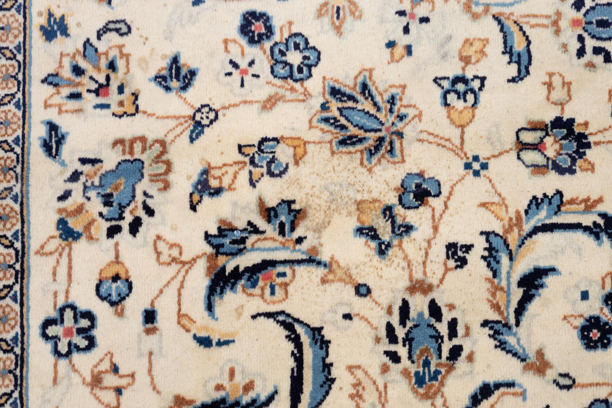 Carpet, Keshan, approx. 370 x 245 cm.