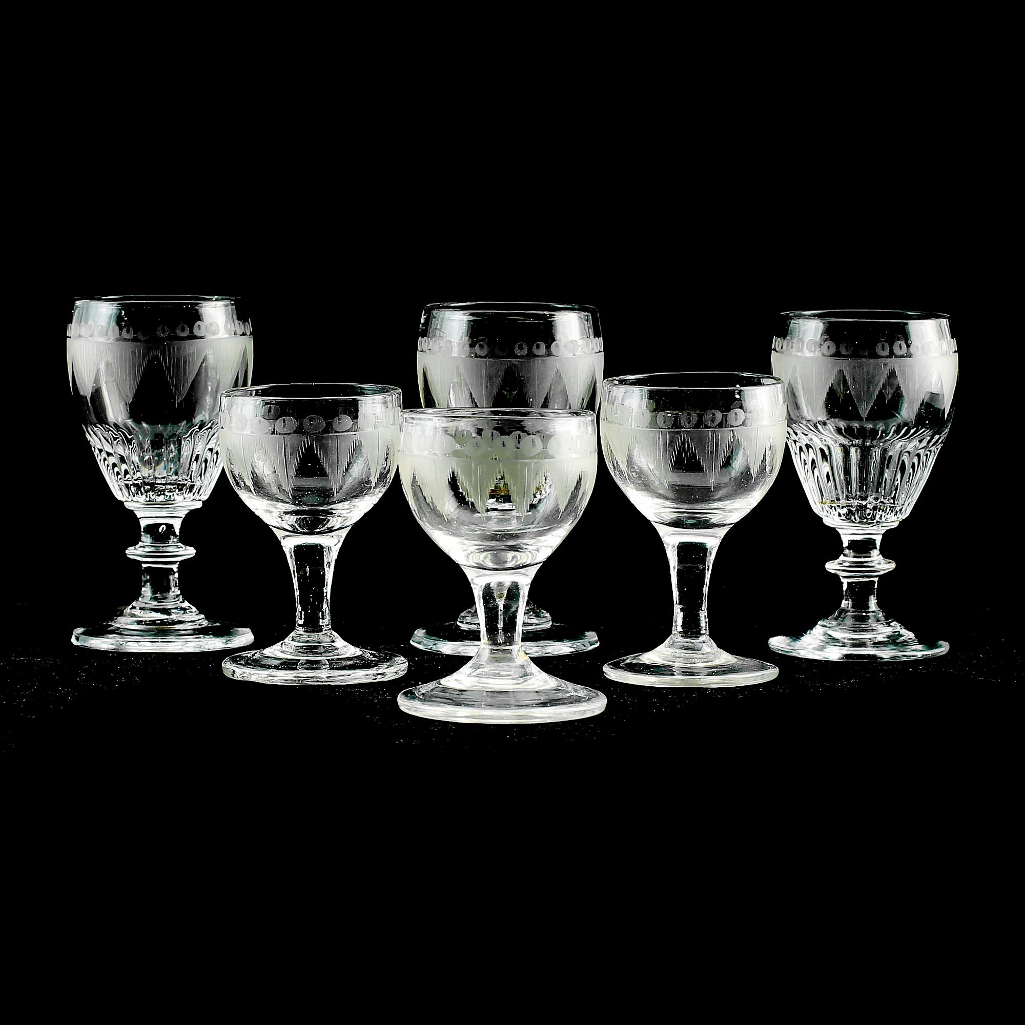 STARKVIN- OCH SHERRYGLAS, 16 st (11+5), 1800-talets mitt.