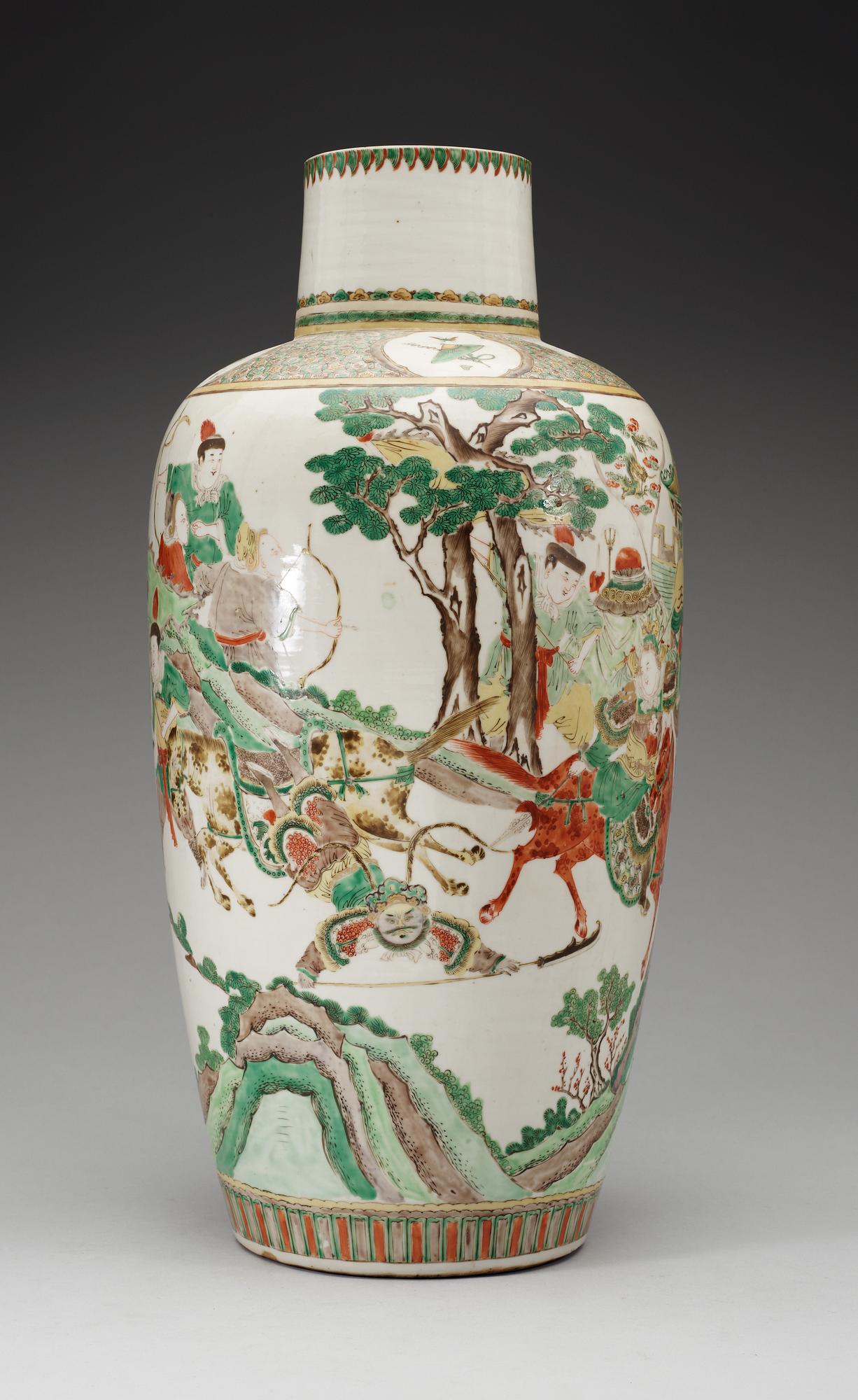 A famille verte vase, Qing dynasty, Kangxi (1662-1722).