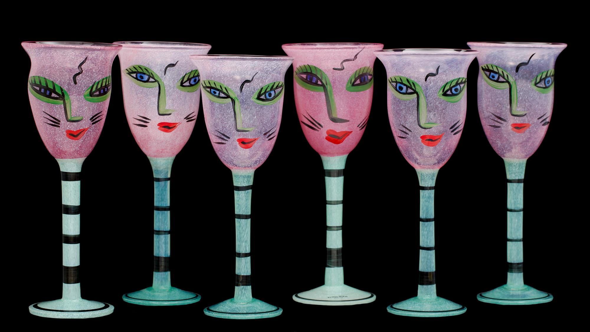 POKALGLAS, 6 st, Kosta Boda, Ulrica Hydman-Vallien. 1900-talets slut.