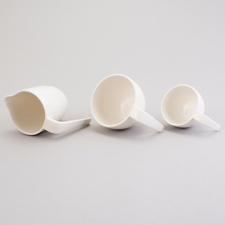 STEFAN LINDFORS, A 14-piece 'Ego' porcelain tea and espresso set for Arabia, Finland.