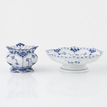 A 35-piece porcelain coffee service, "Musselmalet", mostly full lace, Royal Copenhagen, Denmark.