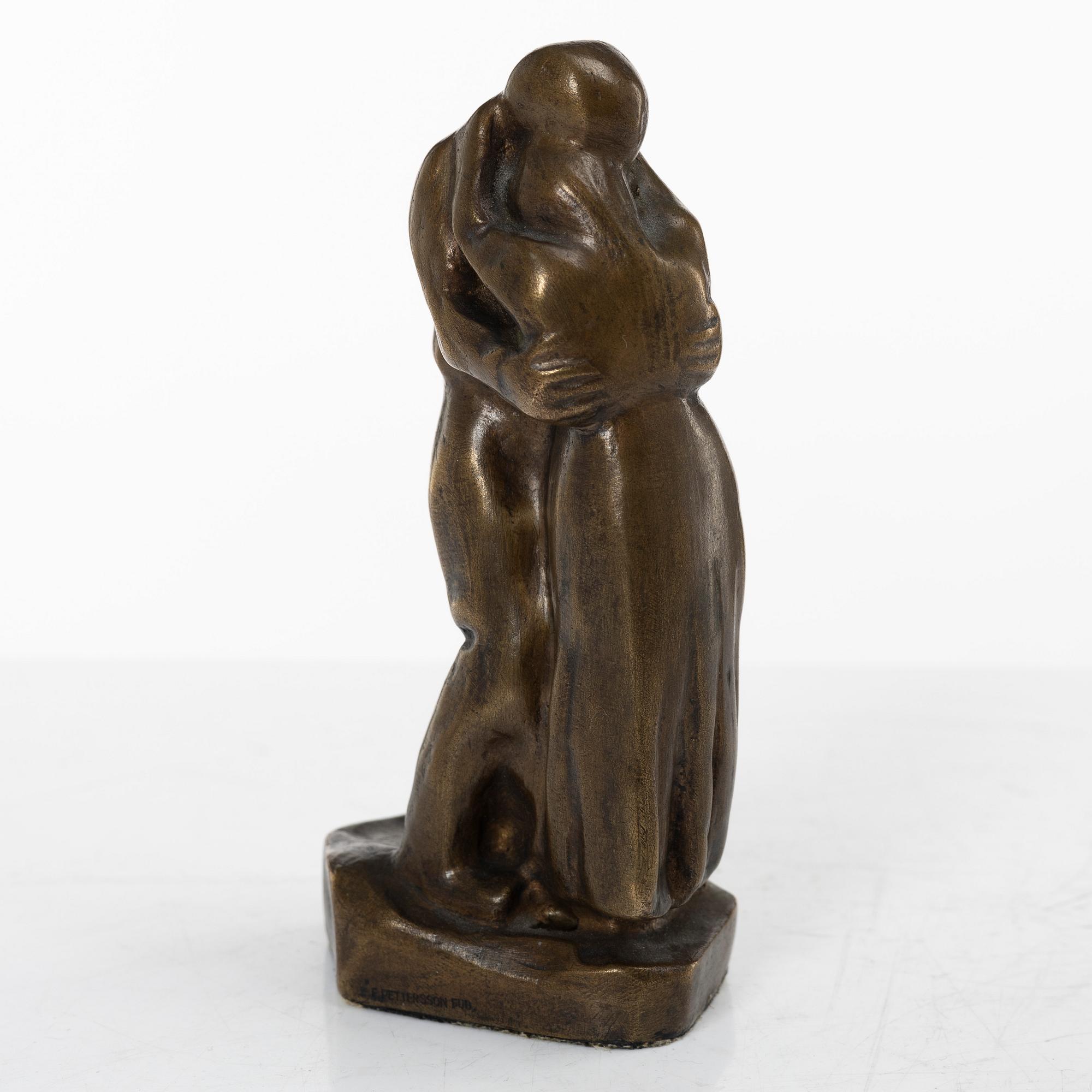 Carl Eldh, "The Embrace".