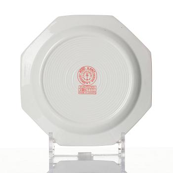 Karin Björquist, a 76-piece “Röd kant” bone china dinner service, Gustavsberg, post 1968.
