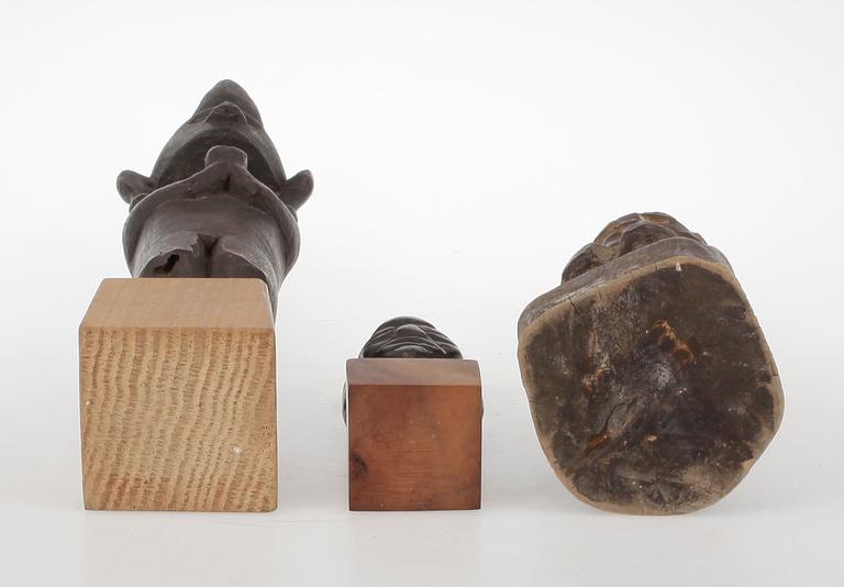 FIGURER, 3 st, Afrika, omkring 1900-talets mitt.